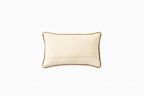 Atelier Haris Throw Pillow