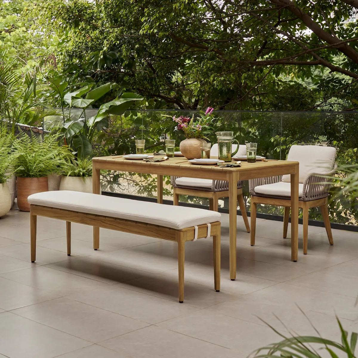 Isla Outdoor Dining Table