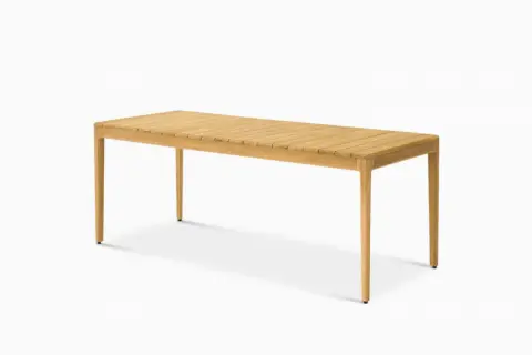 Isla Outdoor Extendable Dining Table