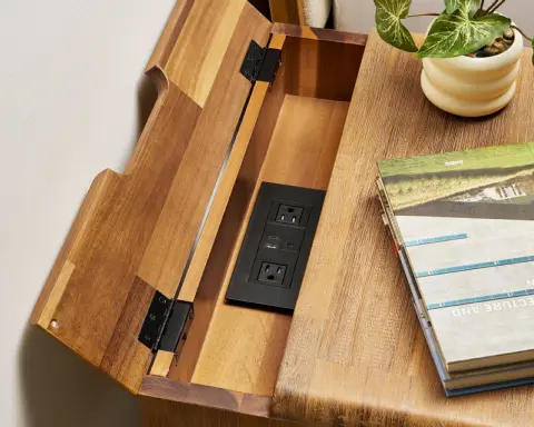 Seb Charging Nightstand