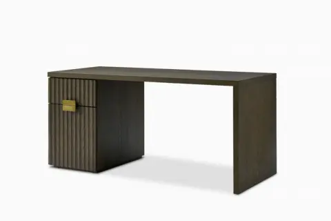 Sloane Desk with Pedestal